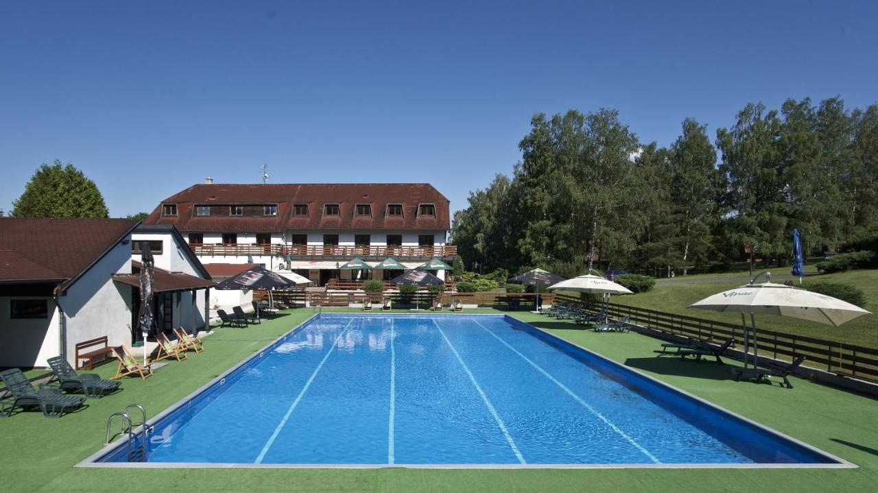 Sporthotel Kacov Ngoại thất bức ảnh